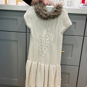 Sweater dress with fur collar